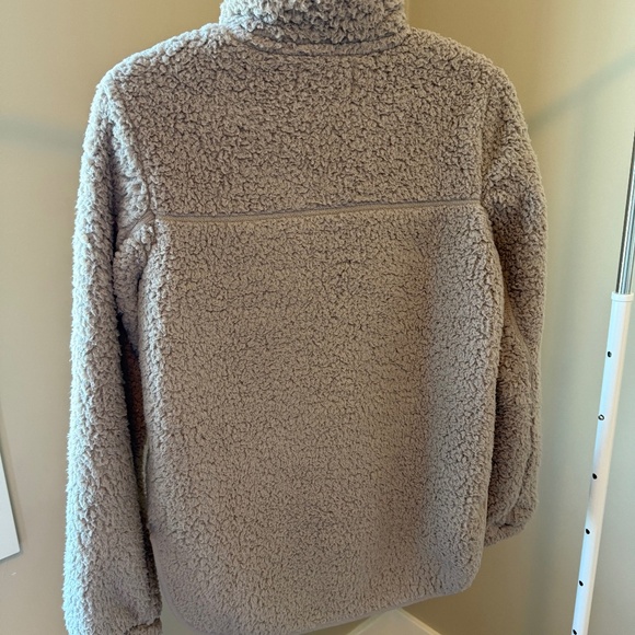 Abercrombie Sherpa Quarter Zip - Picture 3 of 4